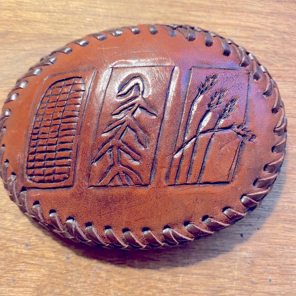 Vintage belt buckle
